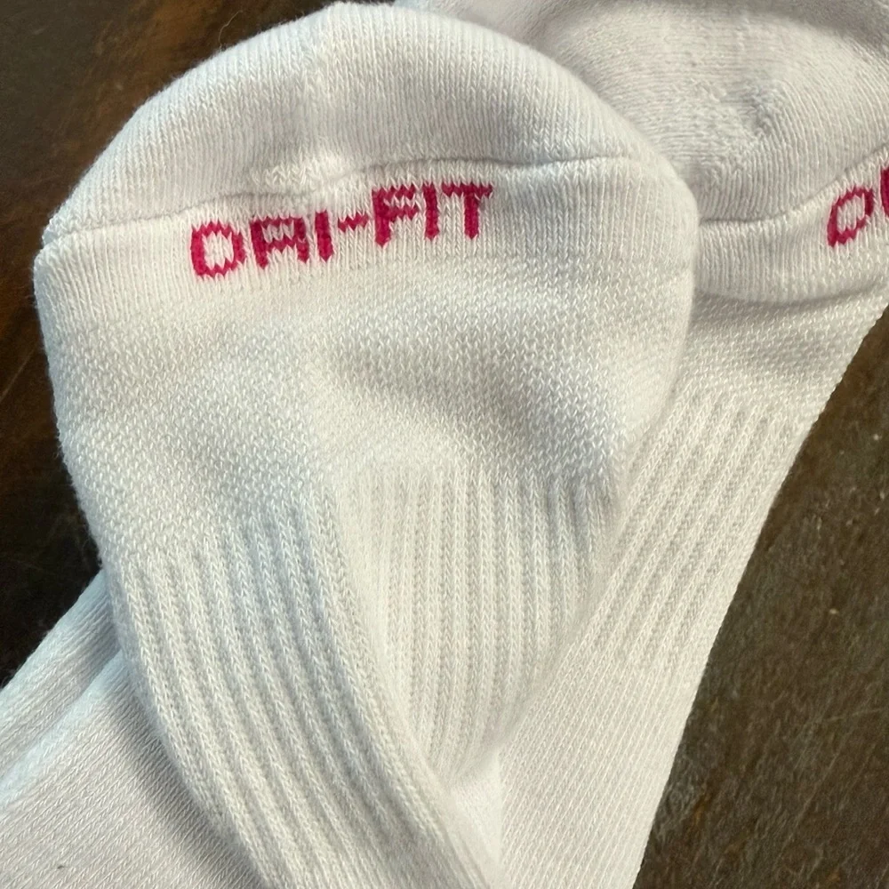 Nike Just Do It Dri-Fit Crew Socks White and Pink Flower NWOT